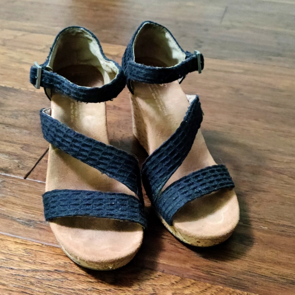 Toms Women's Wedge Sandals 6.5